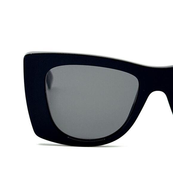 NEW!!! BVLGARI Sunglasses Roma BV40038I 01A Authentic - Picture 4 of 12